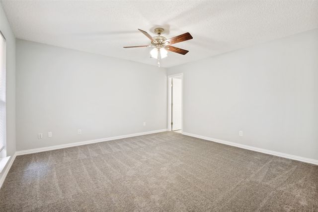 2208 Cedarcrest Drive, Carrollton, TX 75007