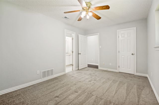 2208 Cedarcrest Drive, Carrollton, TX 75007