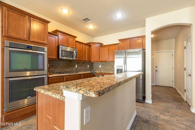 7341 BLACK SAGE Drive, El Paso, TX 79911