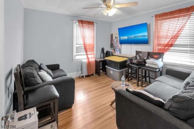 152 Schuyler Ave, North Arlington Boro, NJ 07031