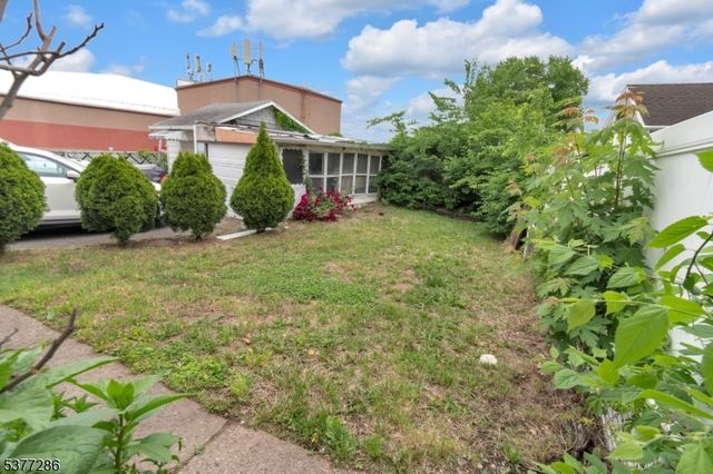 152 Schuyler Ave, North Arlington Boro, NJ 07031