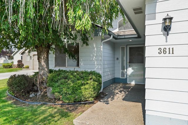 3611 E Baycourt Ln, Spokane, WA 99223