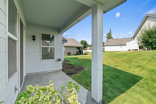 3611 E Baycourt Ln, Spokane, WA 99223