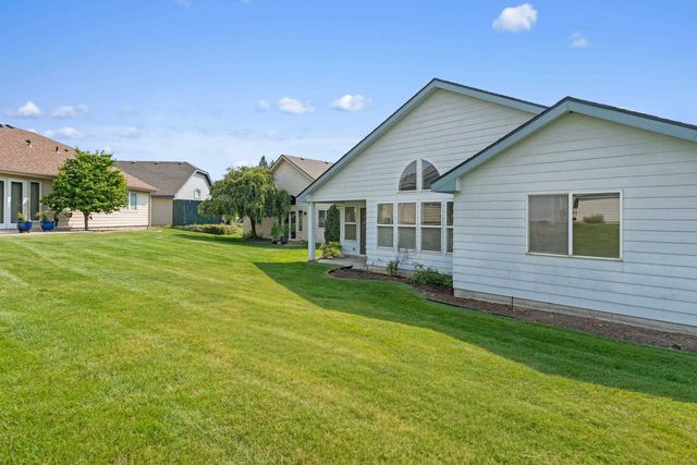 3611 E Baycourt Ln, Spokane, WA 99223