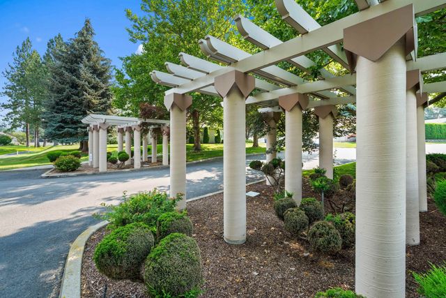 3611 E Baycourt Ln, Spokane, WA 99223