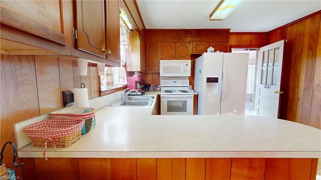 165 Noonkester Drive, Mount Airy, NC 27030