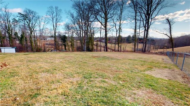 165 Noonkester Drive, Mount Airy, NC 27030