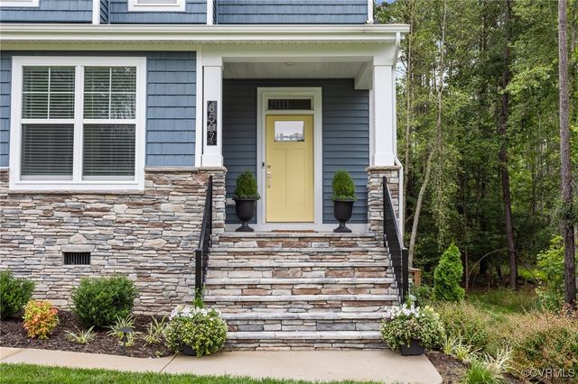 8507 McKibben Dr, Chesterfield, VA 23838