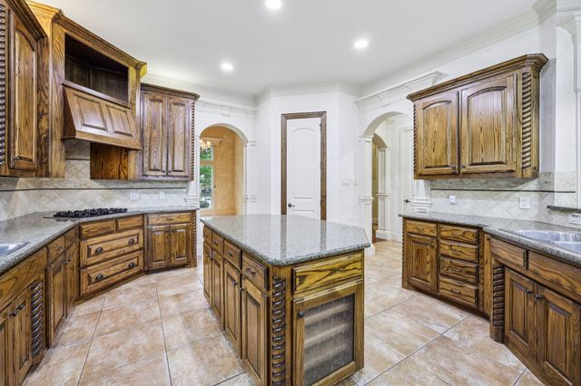520 Haverhill Lane, Colleyville, TX 76034