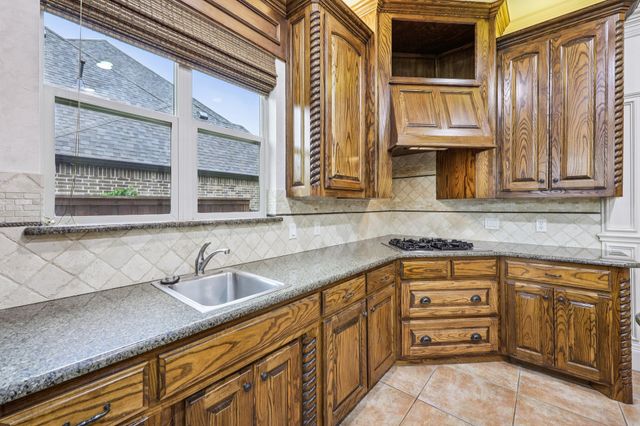520 Haverhill Lane, Colleyville, TX 76034