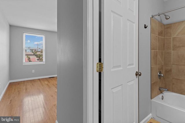 513 S CHESTER ST, Baltimore, MD 21231