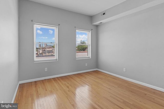 513 S CHESTER ST, Baltimore, MD 21231
