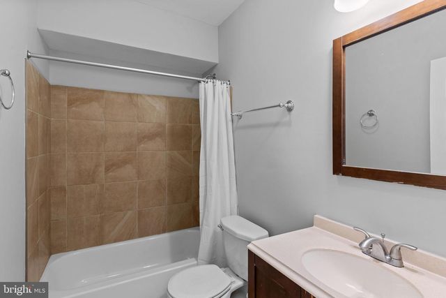 513 S CHESTER ST, Baltimore, MD 21231