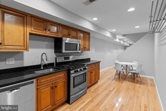 513 S CHESTER ST, Baltimore, MD 21231