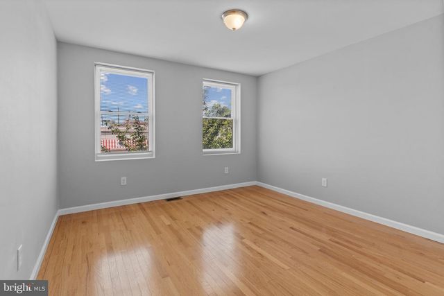 513 S CHESTER ST, Baltimore, MD 21231
