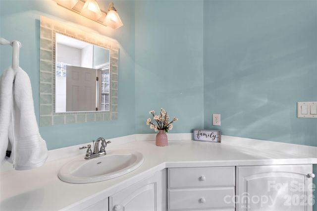 12711 Moores Chapel Road, Charlotte, NC 28214