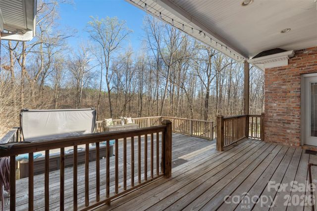 12711 Moores Chapel Road, Charlotte, NC 28214