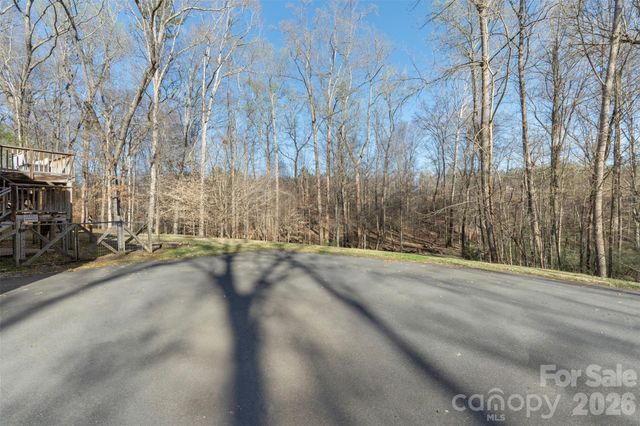 12711 Moores Chapel Road, Charlotte, NC 28214