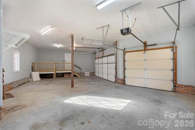 12711 Moores Chapel Road, Charlotte, NC 28214