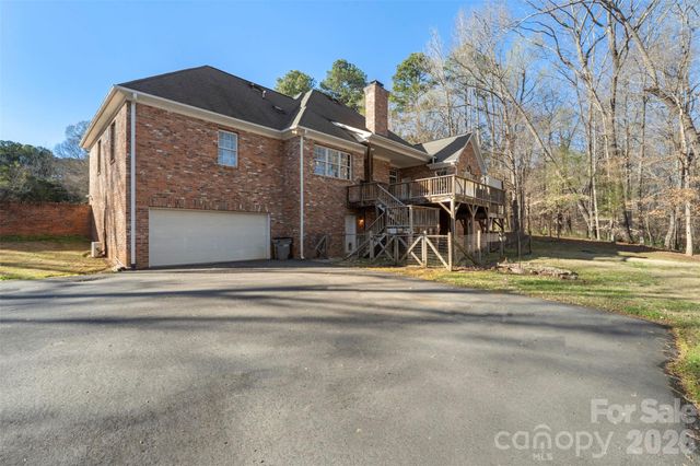 12711 Moores Chapel Road, Charlotte, NC 28214