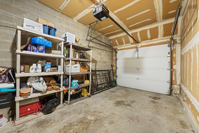2840 Nicole Court, Oceanside, NY 11572