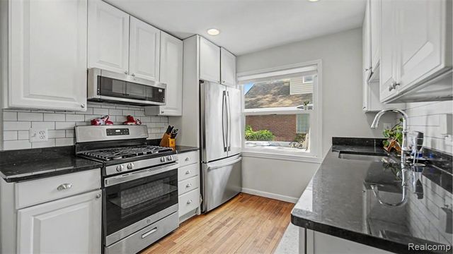1015 Wyandotte Avenue, Royal Oak, MI 48067