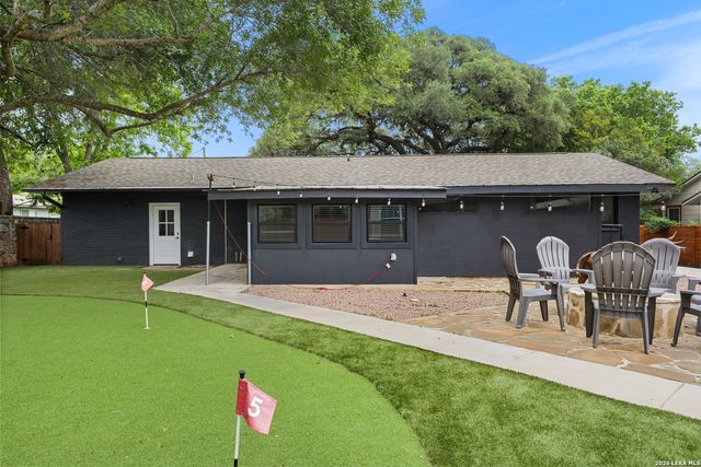 604 SCHWEPPE ST, Boerne, TX 78006
