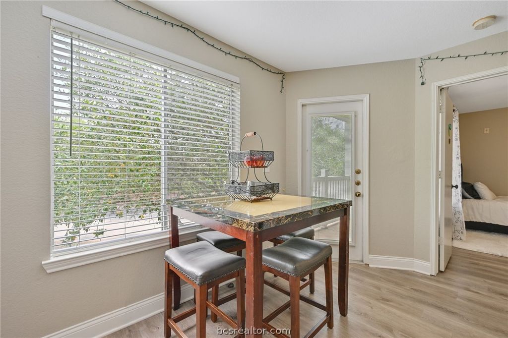 521 Southwest Parkway 201, College Station, TX 77840 — photo 5