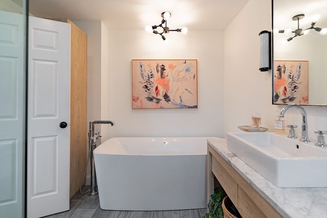 237 Bunker Hill St 237, Boston, MA 02129