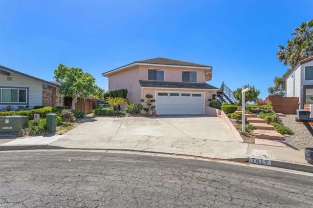 7619 Cortina, Carlsbad, CA 92009
