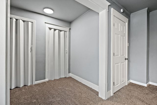 565 Jackson Street, Gary, IN 46402