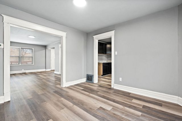 565 Jackson Street, Gary, IN 46402