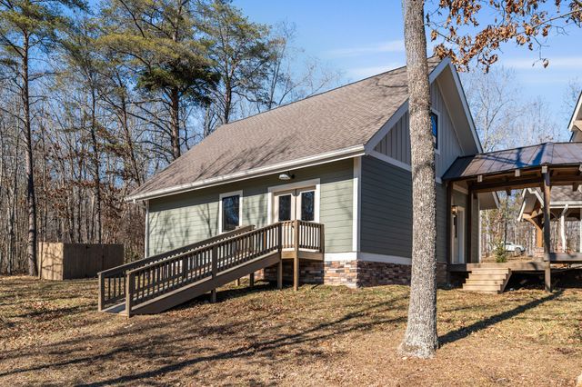 722 Hemlock Ln, Spencer, TN 38585