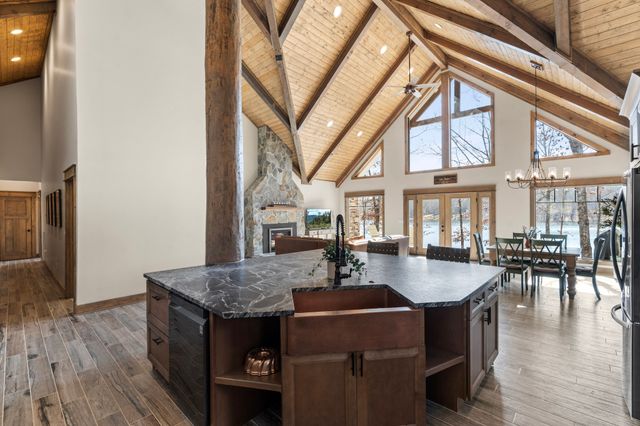 722 Hemlock Ln, Spencer, TN 38585