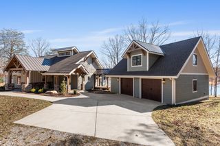 722 Hemlock Ln, Spencer, TN 38585