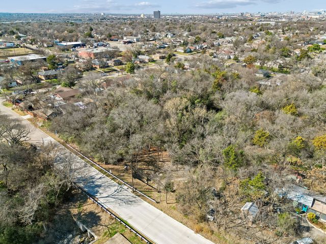 923 Stella Avenue, Dallas, TX 75216