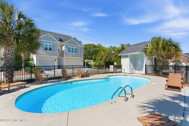 115 Bimini Townes Lane, Carolina Beach, NC 28428