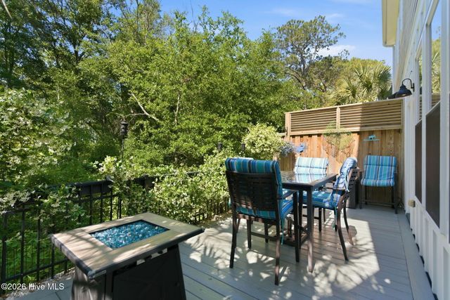 115 Bimini Townes Lane, Carolina Beach, NC 28428