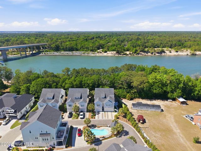 115 Bimini Townes Lane, Carolina Beach, NC 28428