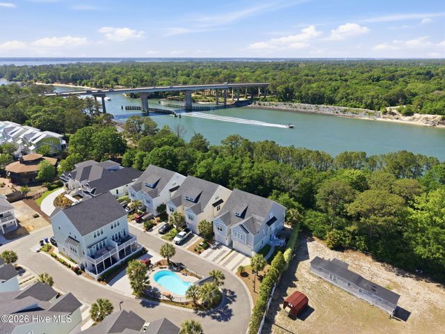 115 Bimini Townes Lane, Carolina Beach, NC 28428