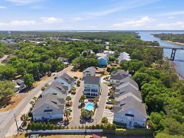 115 Bimini Townes Lane, Carolina Beach, NC 28428