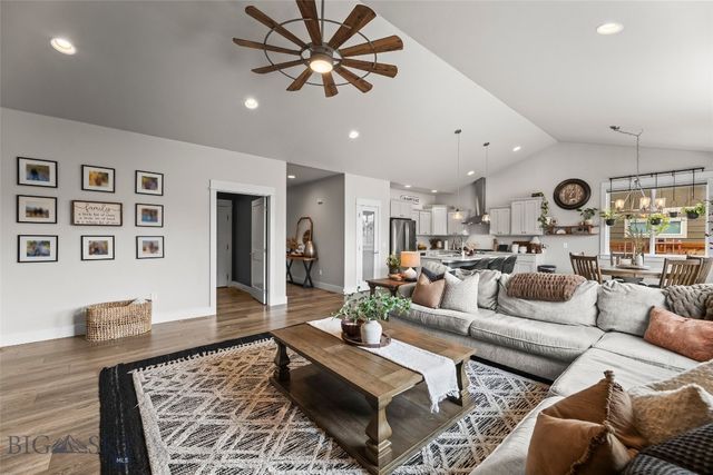 1201 Sweetgrass Lane, Livingston, MT 59047