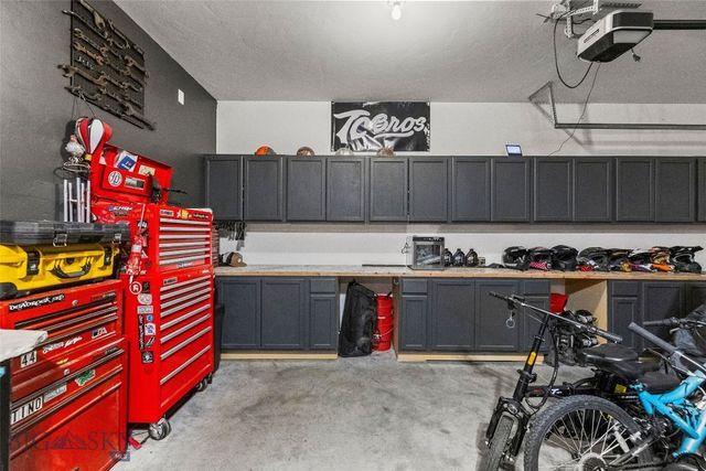 1201 Sweetgrass Lane, Livingston, MT 59047