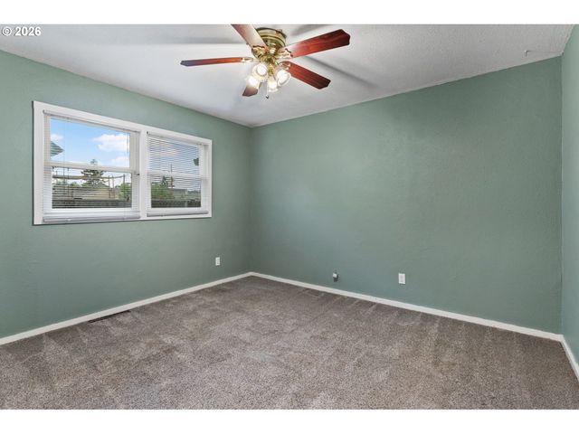 5918 Se 84TH Ave, Portland, OR 97266