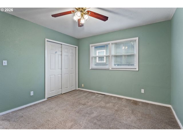 5918 Se 84TH Ave, Portland, OR 97266