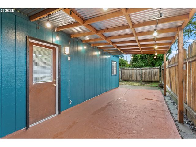 5918 Se 84TH Ave, Portland, OR 97266