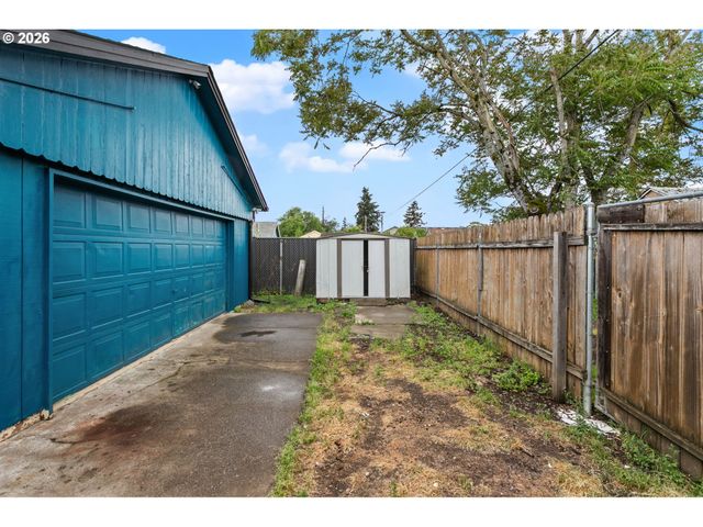 5918 Se 84TH Ave, Portland, OR 97266