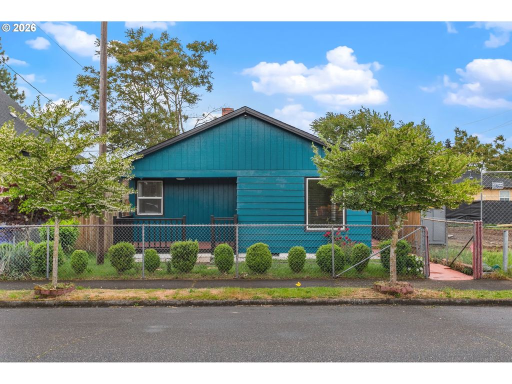 5918 Se 84TH Ave, Portland, OR 97266