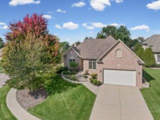 601 Edelweiss Drive, Antioch, IL 60002