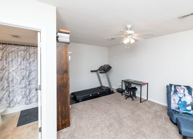 3398 Queensbury Rd, Clarksville, TN 37042